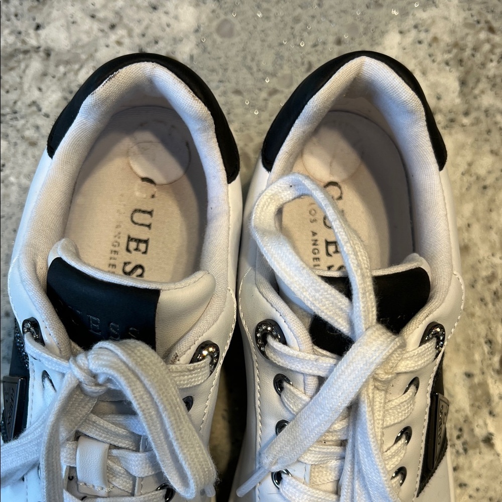 GUESS Sendra White Platform Sneakers - Women’s Size 7 EUC - Picture 5 of 11